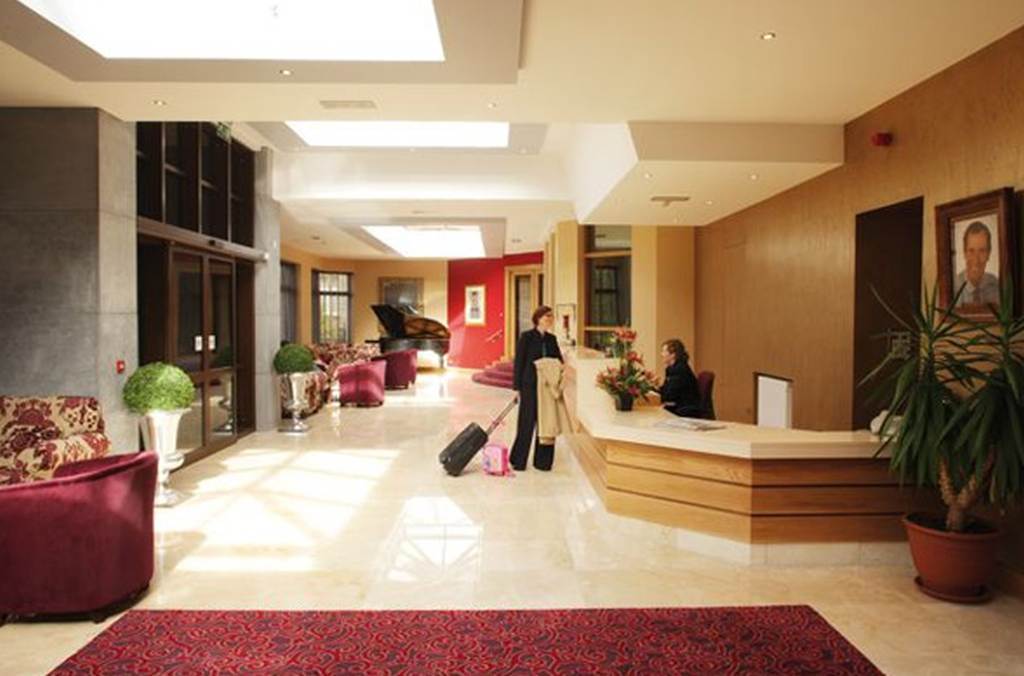 Twin Trees Hotel & Leisure Club Балліна Екстер'єр фото